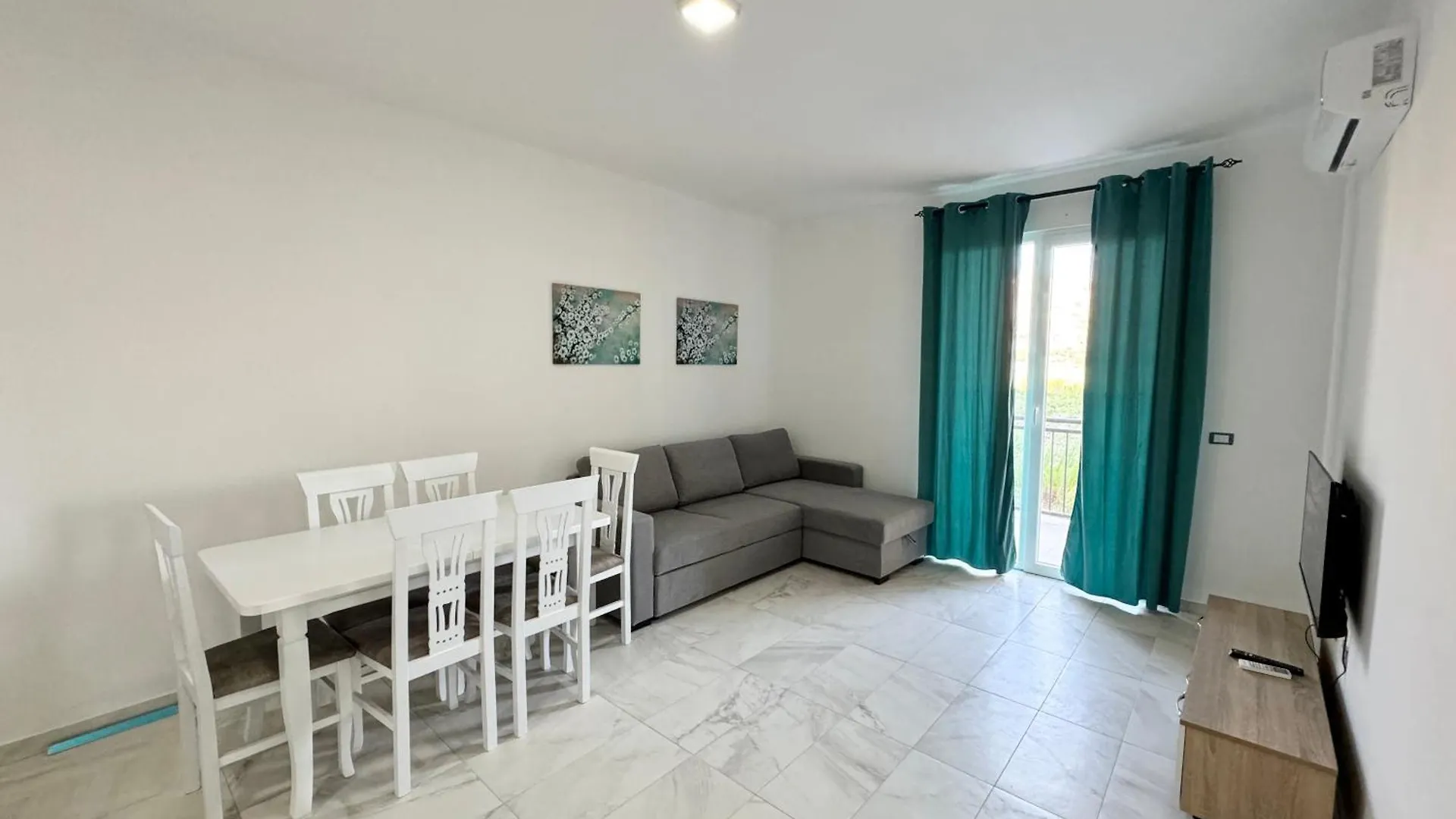Vera Apartments Shëngjin