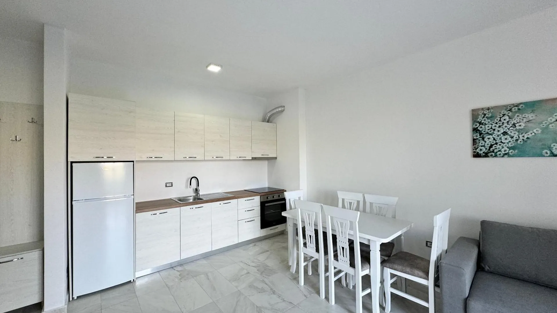 Vera Apartments Shëngjin
